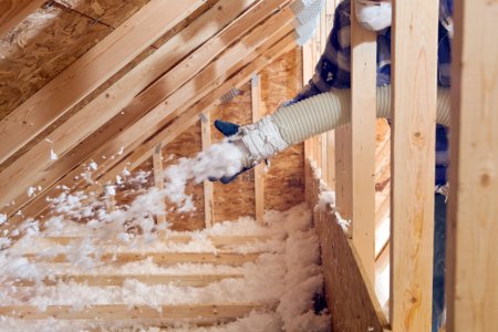 Pros & Cons of Installing Cellulose Insulation